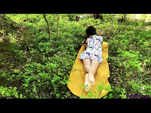 ❤️ 陌生人在Tinder上自慰我的阴部,并在树林里热情地做爱 ☑ Quality porn﹏﹏