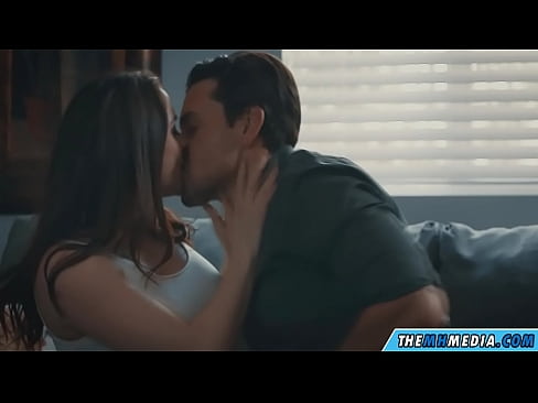 ❤️ 浪漫的性爱,有一个好的胸脯的妈妈 ☑ Quality porn﹏﹏